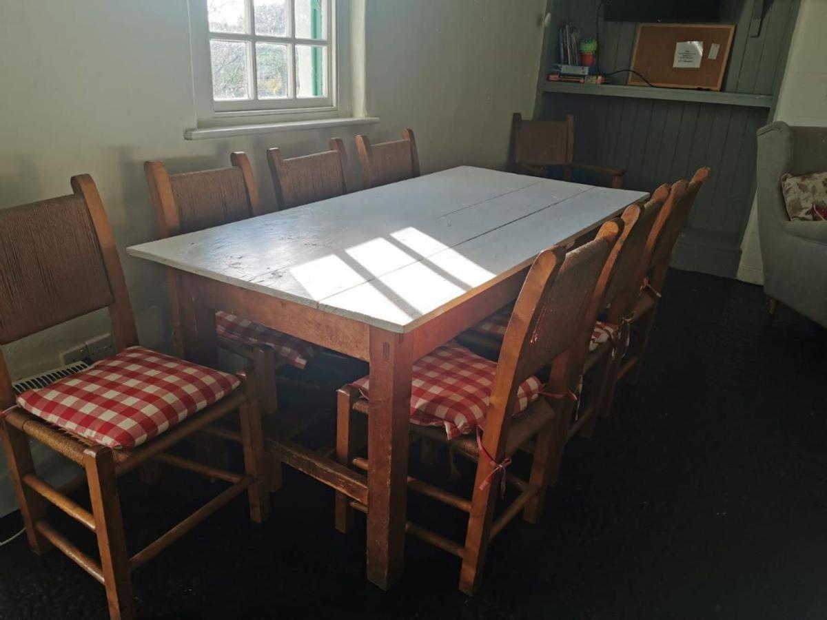 Corofin Lake Cottages Екстер'єр фото