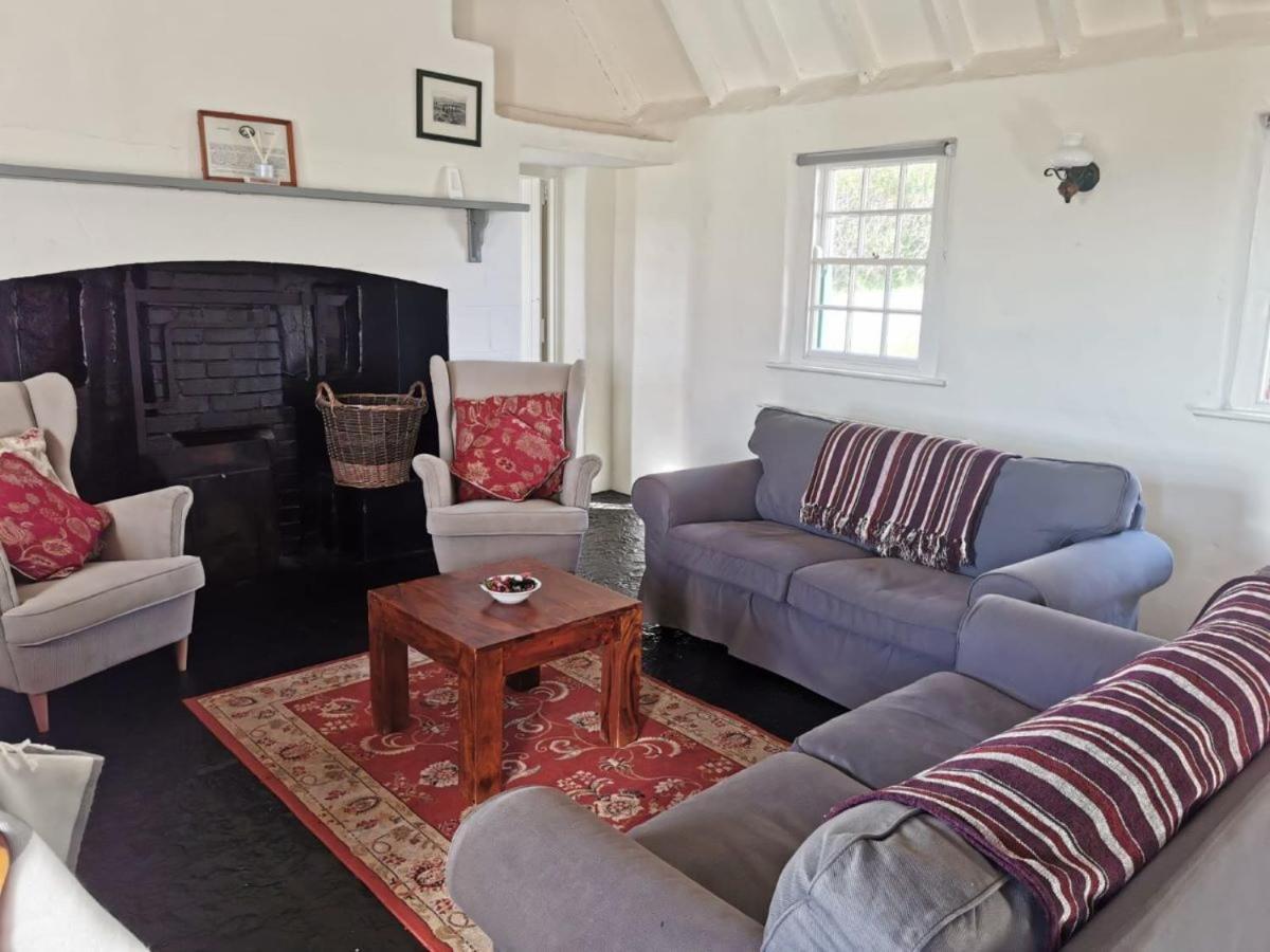 Corofin Lake Cottages Екстер'єр фото